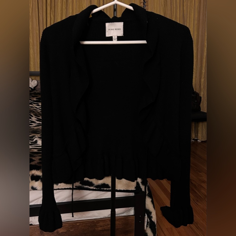 Black long sleeve, soft and elegant